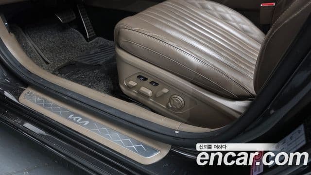 Kia K8 2021 — Photo 12/40