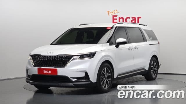 Kia Carnival 2022 — Фото 1/20