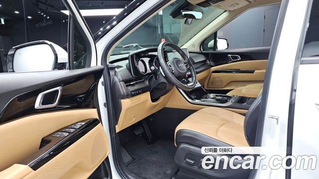 Kia Carnival 2022 — Фото 10/20