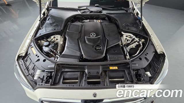 Mercedes-Benz S-Class 2022 — Фото 6/20