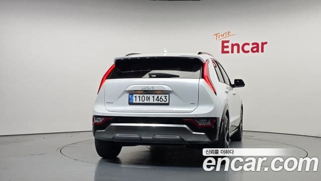 Kia Niro 2022 — Фото 4/20