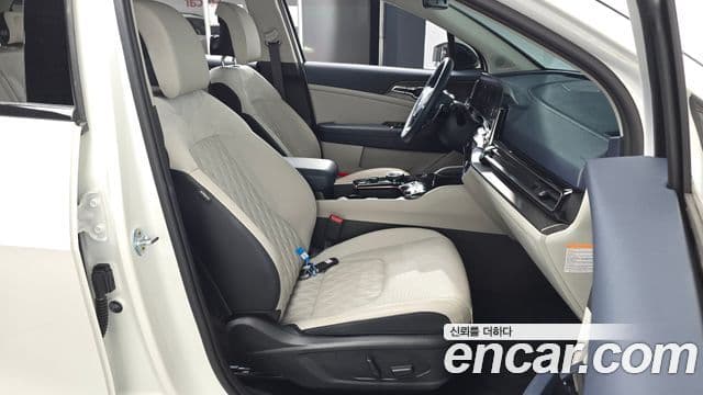Kia Sportage 2022 — Şəkil 13/30