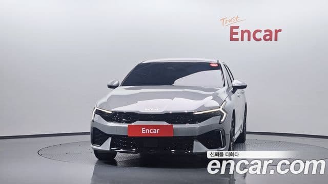 Kia K5 2025 — Şəkil 15/20