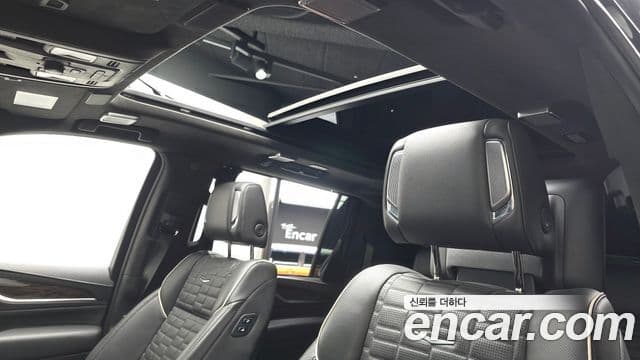 Cadillac Escalade 2021 — Photo 6/20