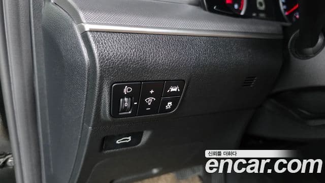 Kia K5 2023 — Photo 14/20
