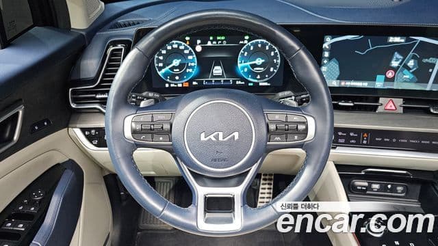 Kia Sportage 2023 — Фото 16/20