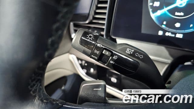Kia Sportage 2023 — Фото 18/20