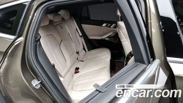 BMW X6 2021 — Photo 10/20