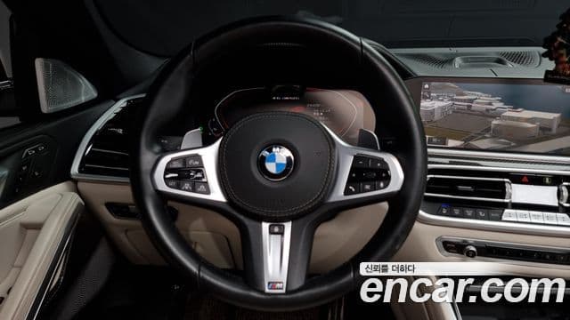 BMW X6 2021 — Photo 19/20