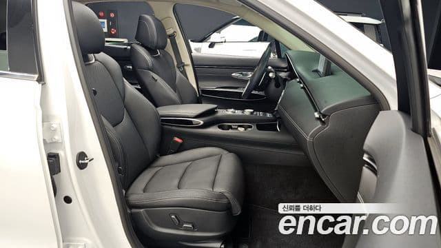 Genesis GV70 2021 — ფოტო 12/20