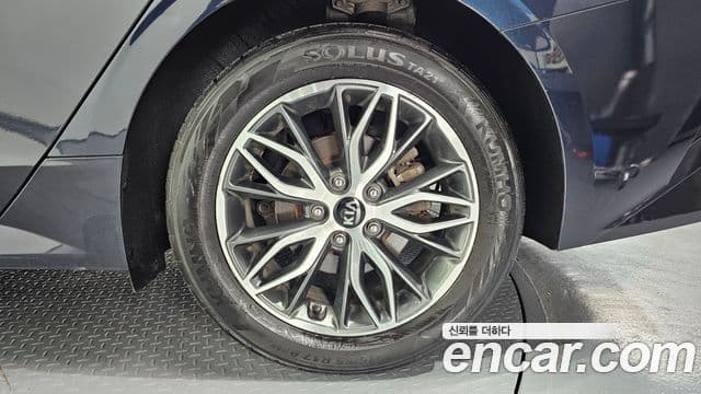 Kia K5 2020 — Photo 6/20
