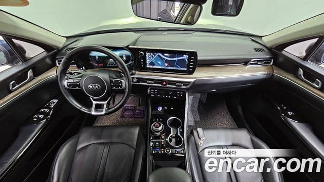 Kia K5 2020 — Photo 12/20