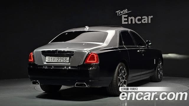 Rolls-Royce Ghost 2019 — Şəkil 2/20