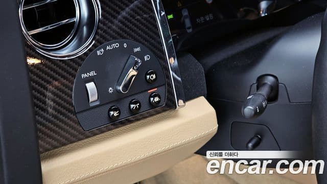 Rolls-Royce Ghost 2019 — Şəkil 16/20