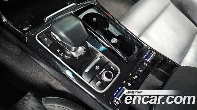 Kia Stinger 2019 — Photo 6/20