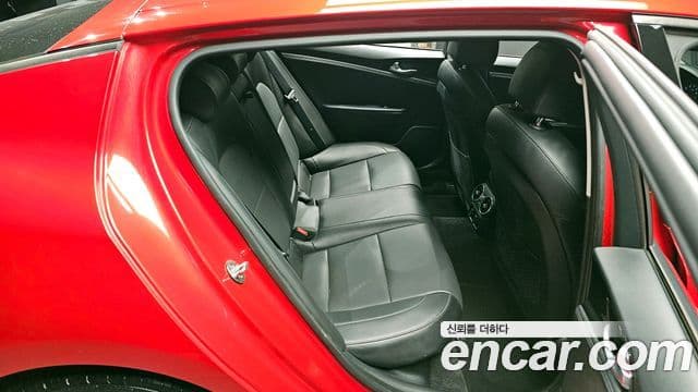 Kia Stinger 2019 — Photo 4/20