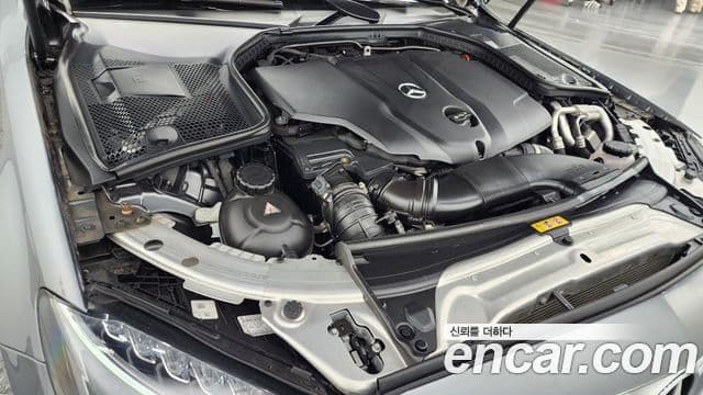 Mercedes-Benz C-Class 2018 — Şəkil 6/20
