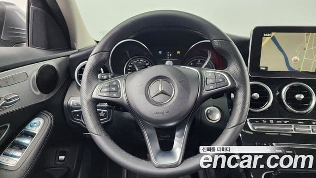 Mercedes-Benz C-Class 2018 — Şəkil 13/20