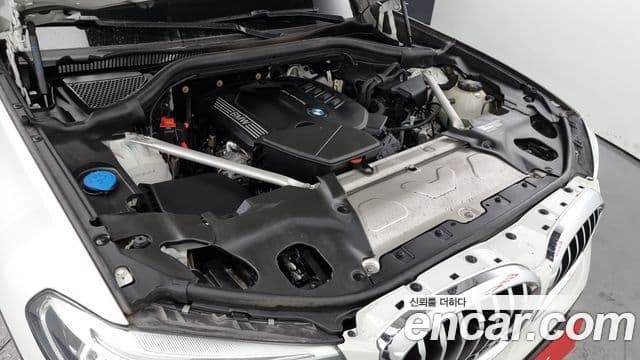BMW X3 2020 — Photo 19/20