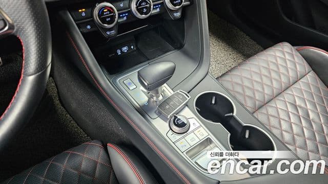 Genesis G70 2018 — Şəkil 9/20