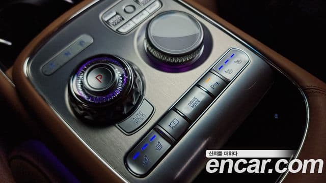 Genesis G90 2023 — Şəkil 9/20