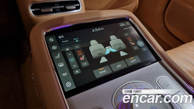 Genesis G90 2023 — Şəkil 18/20