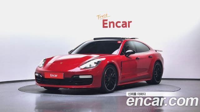 Porsche Panamera 2020 — Photo 5/20
