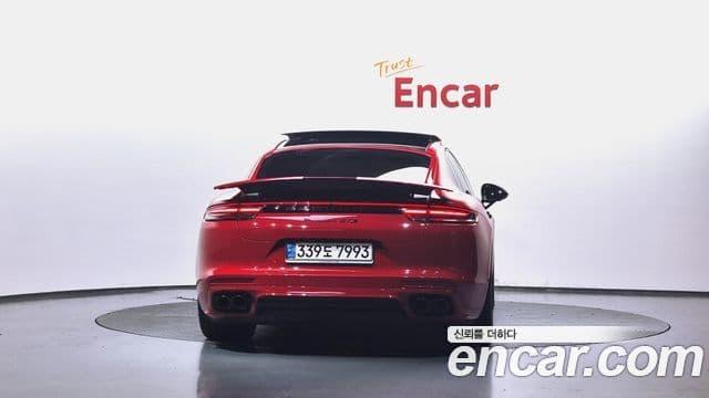 Porsche Panamera 2020 — Photo 7/20