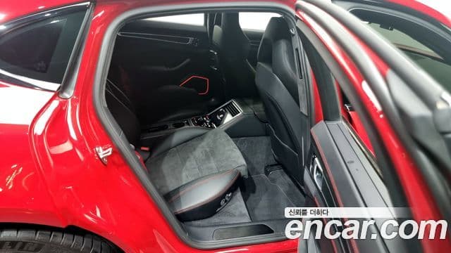 Porsche Panamera 2020 — Photo 15/20