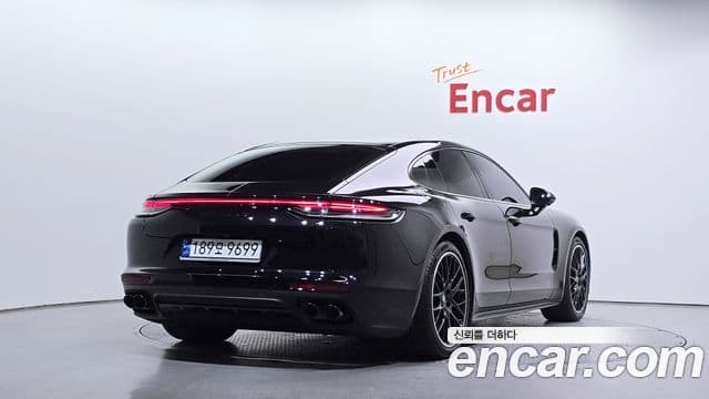 Porsche Panamera 2023 — Şəkil 2/20