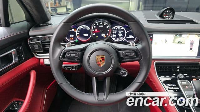 Porsche Panamera 2023 — Şəkil 13/20