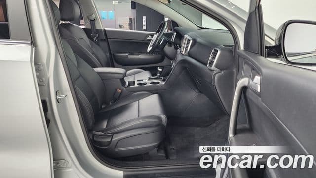 Kia Sportage The Bold 2020 — Şəkil 17/20
