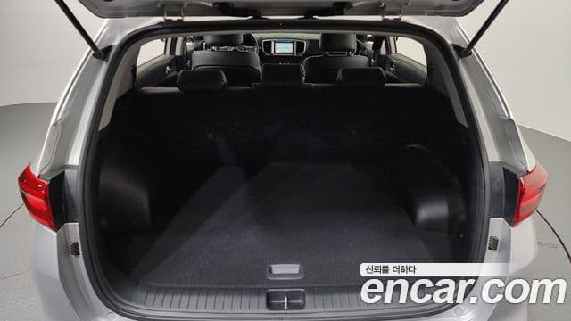 Kia Sportage The Bold 2020 — Şəkil 13/20