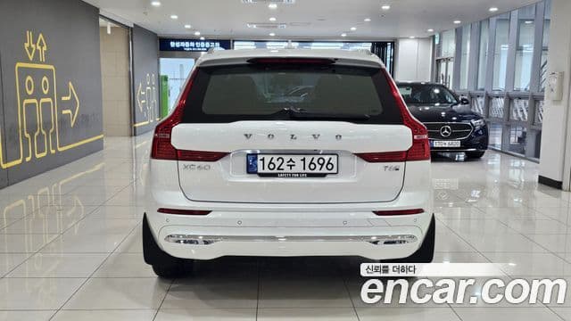 Volvo XC60 2024 — Şəkil 3/20