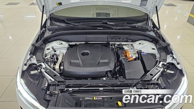 Volvo XC60 2024 — Şəkil 5/20