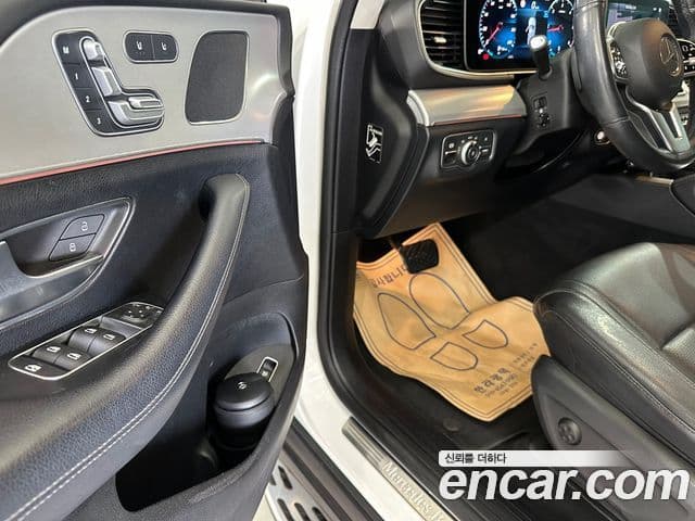 Mercedes-Benz GLE-Class 2019 — Şəkil 4/20