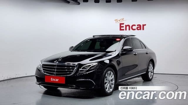 Mercedes-Benz E-Class 2019 — Şəkil 20/20