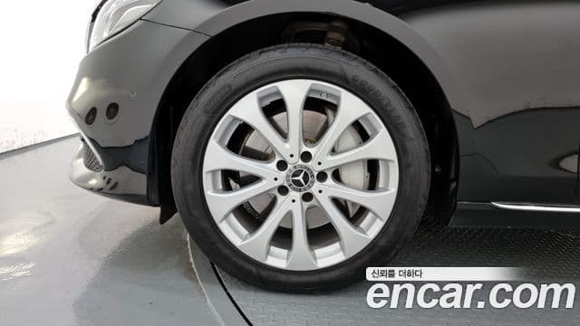Mercedes-Benz E-Class 2019 — Şəkil 4/20