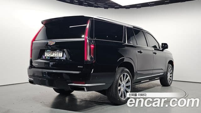 Cadillac Escalade 2021 — ფოტო 1/20