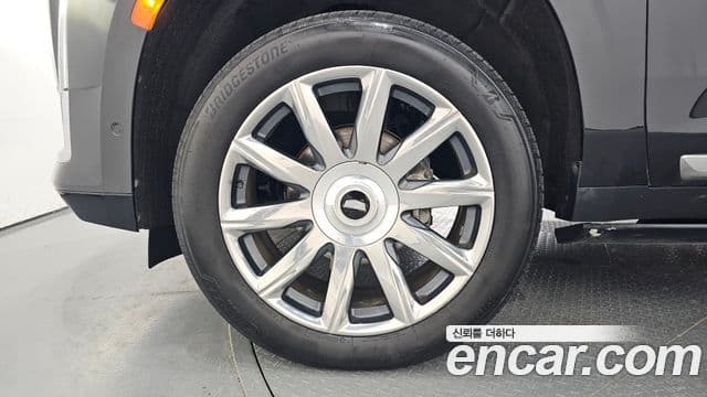 Cadillac Escalade 2021 — ფოტო 4/20