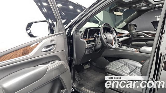 Cadillac Escalade 2021 — ფოტო 10/20