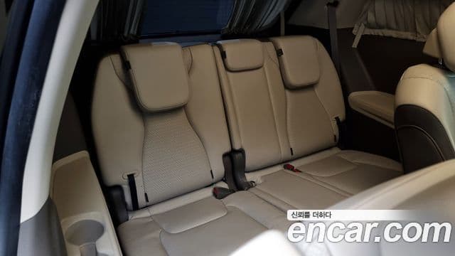 Kia Carnival 2021 — Şəkil 14/20