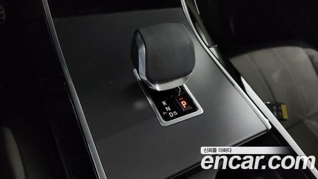Land Rover Range Rover Evoque 2024 — Şəkil 9/20