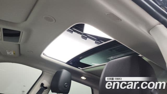 Land Rover Range Rover Evoque 2024 — Şəkil 18/20