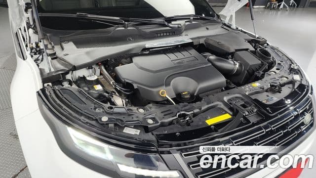 Land Rover Range Rover Evoque 2024 — ფოტო 6/20