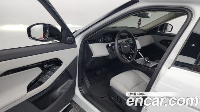 Land Rover Range Rover Evoque 2024 — ფოტო 10/20