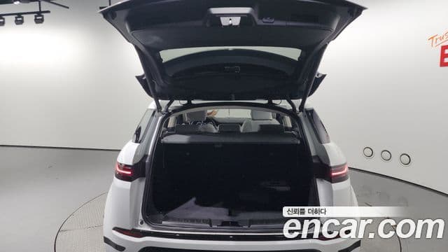 Land Rover Range Rover Evoque 2024 — ფოტო 20/20