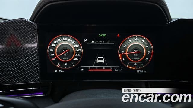 Hyundai The New Avante Hybrid 2021 — Photo 16/20