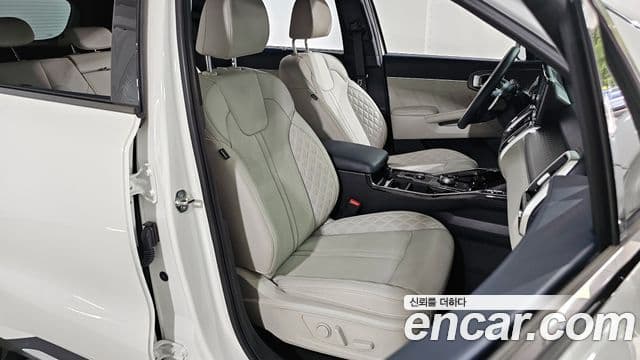 Kia Sorento 2023 — Şəkil 10/20