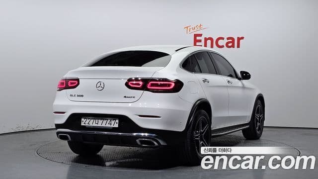 Mercedes-Benz GLC-Class 2020 — Şəkil 9/20